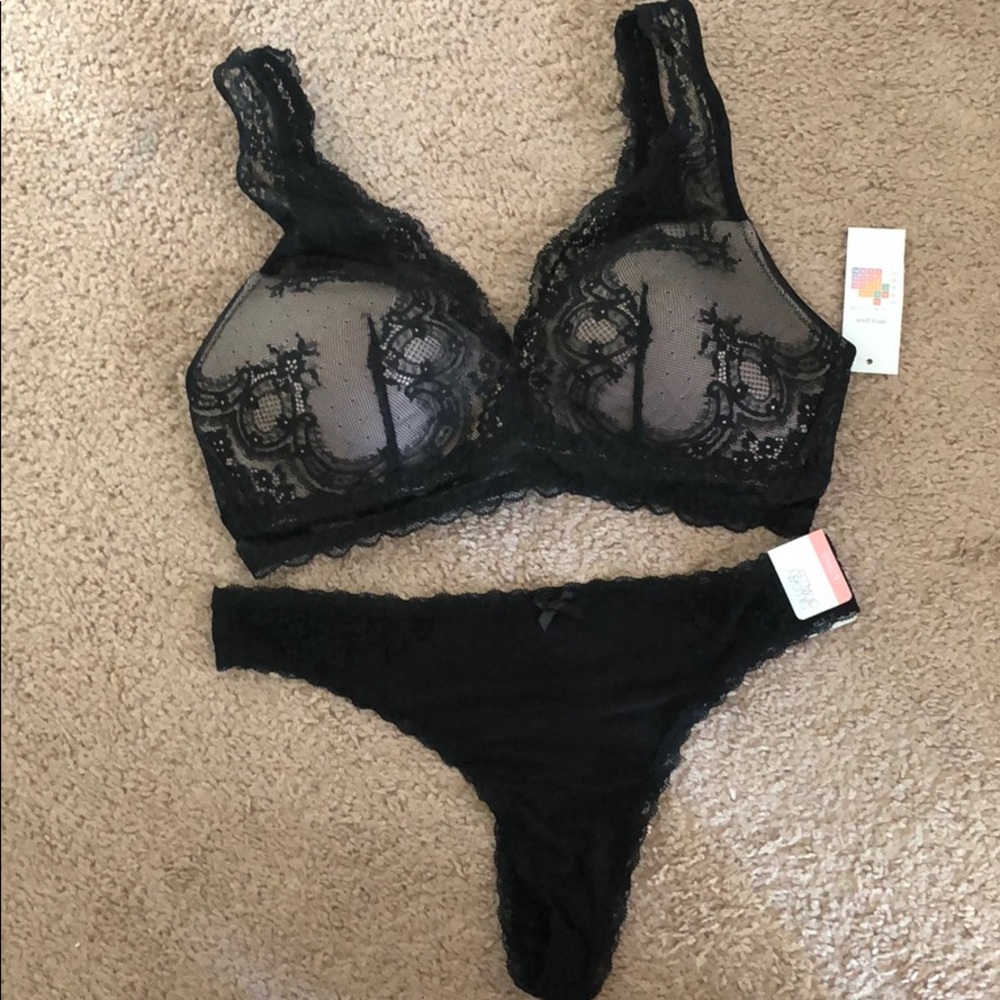 Gillian & O’Malley Panty & Bra Set